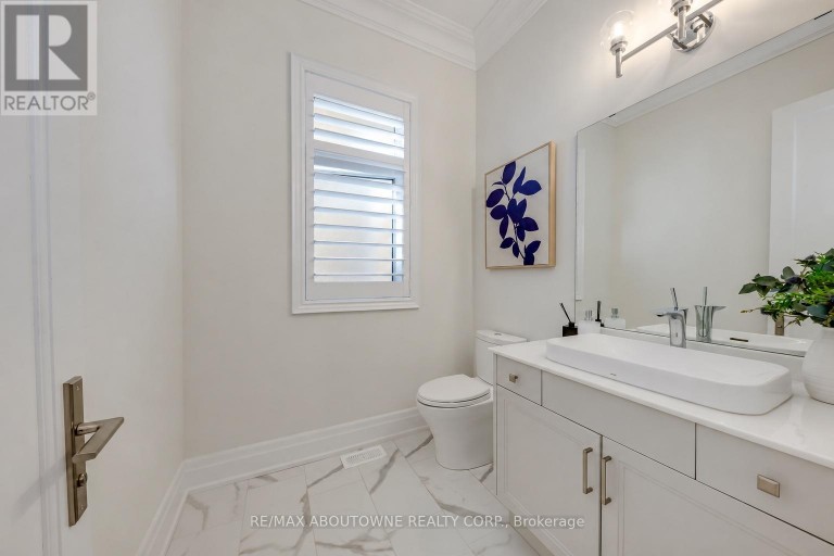 2359 SAW WHET BOULEVARD, Oakville (GA Glen Abbey), Ontario, L6M5M8