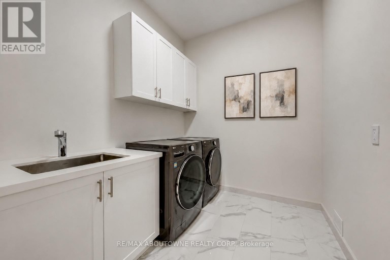 2359 SAW WHET BOULEVARD, Oakville (GA Glen Abbey), Ontario, L6M5M8