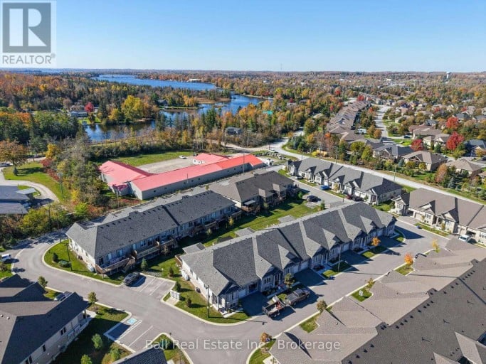 26 - 17 LAKEWOOD CRESCENT, Kawartha Lakes (Bobcaygeon), Ontario, K0M1A0