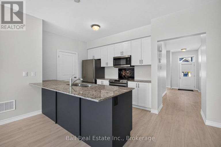 26 - 17 LAKEWOOD CRESCENT, Kawartha Lakes (Bobcaygeon), Ontario, K0M1A0
