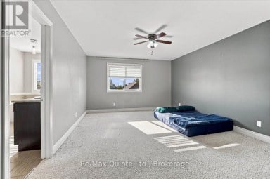 39 PRINCETON PLACE Belleville (Thurlow Ward) Ontario photo 13