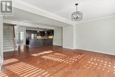 39 PRINCETON PLACE Belleville (Thurlow Ward) Ontario photo 5