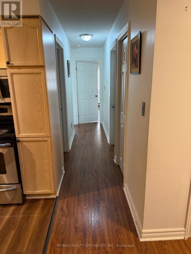 208 - 2 WALNUT STREET, St. Catharines (Oakdale), Ontario, L2T1H3