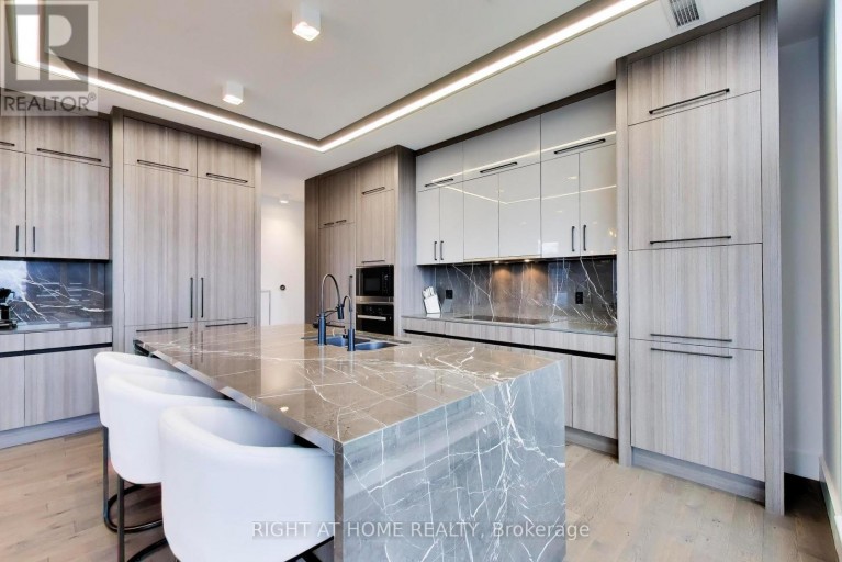 PH102 - 30 NELSON STREET, Toronto (Waterfront Communities), Ontario, M5V0H5
