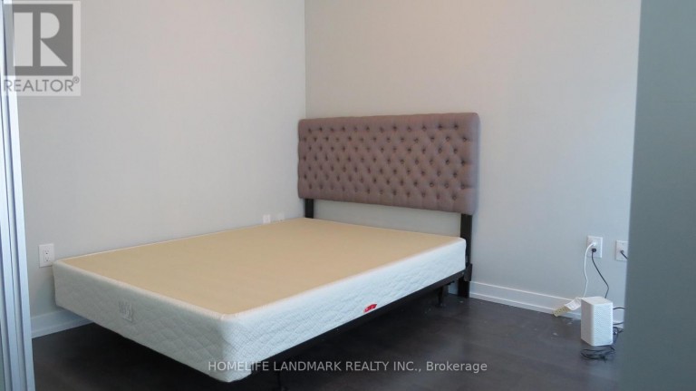 1602 - 426 UNIVERSITY AVENUE, Toronto (Kensington-Chinatown), Ontario, M5G1S9