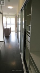 1602 - 426 UNIVERSITY AVENUE Toronto (Kensington-Chinatown) Ontario photo 3