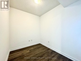 1606 - 10 HONEYCRISP CRESCENT Vaughan (Vaughan Corporate Centre) Ontario photo 5