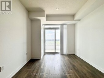 1606 - 10 HONEYCRISP CRESCENT Vaughan (Vaughan Corporate Centre) Ontario photo 6