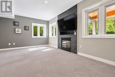 1036 VALLEY CREST CIRCLE Oakville (RO River Oaks) Ontario photo 23