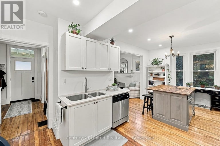 164 UNIVERSITY AVENUE W, Cobourg, Ontario, K9A2H2