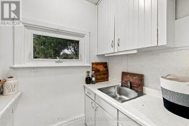 164 UNIVERSITY AVENUE W Cobourg Ontario photo 17