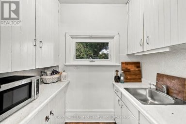 164 UNIVERSITY AVENUE W Cobourg Ontario photo 18