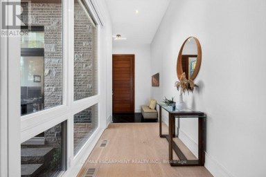 418 PINE COVE ROAD Burlington (Roseland) Ontario photo 5