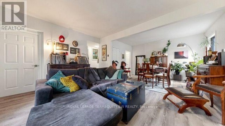 29 WINCHESTER STREET, Toronto (Cabbagetown-South St. James Town), Ontario, M4X1A6