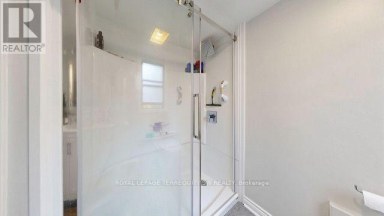 29 WINCHESTER STREET Toronto (Cabbagetown-South St. James Town) Ontario photo 22