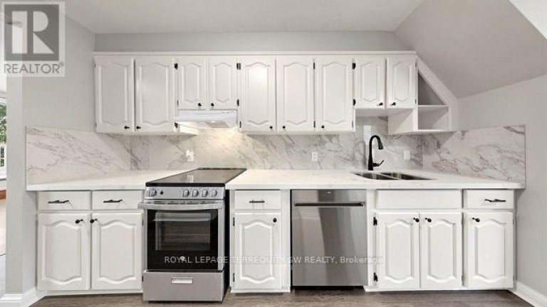 29 WINCHESTER STREET, Toronto (Cabbagetown-South St. James Town), Ontario, M4X1A6