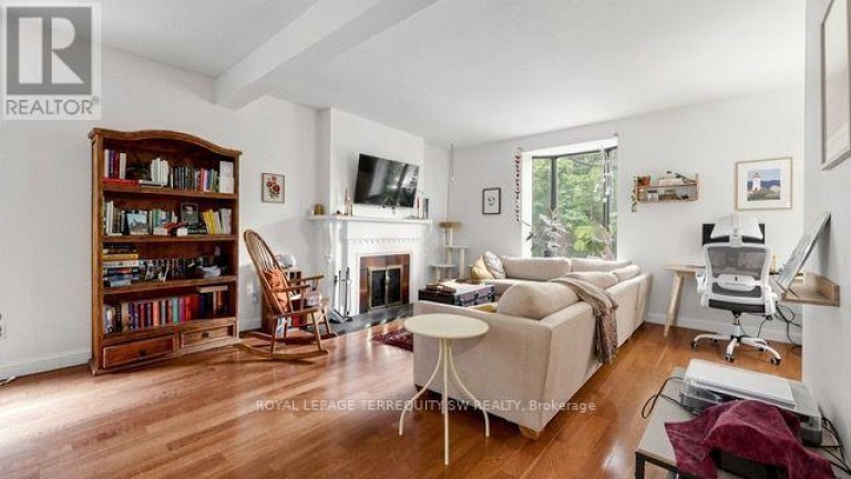 29 WINCHESTER STREET, Toronto (Cabbagetown-South St. James Town), Ontario, M4X1A6