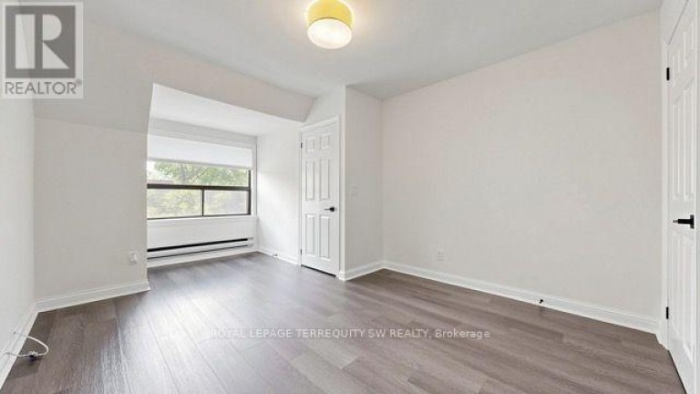 29 WINCHESTER STREET, Toronto (Cabbagetown-South St. James Town), Ontario, M4X1A6