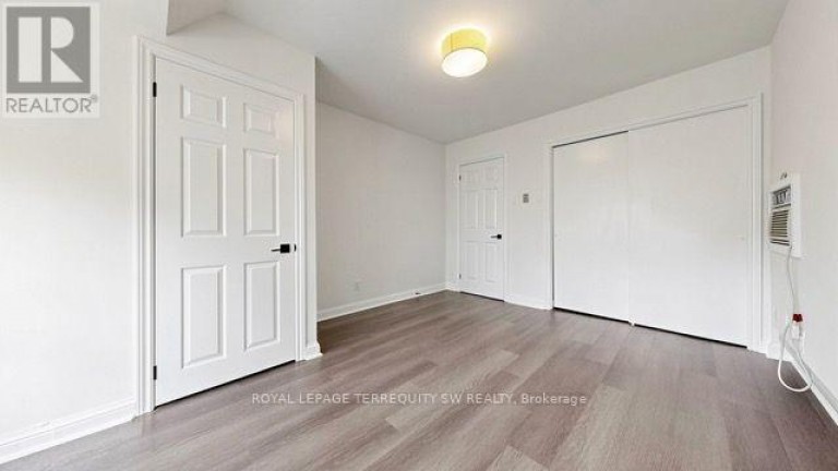 29 WINCHESTER STREET, Toronto (Cabbagetown-South St. James Town), Ontario, M4X1A6