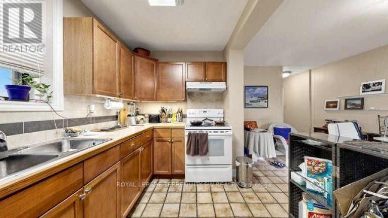 29 WINCHESTER STREET, Toronto (Cabbagetown-South St. James Town), Ontario, M4X1A6
