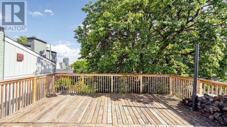 29 WINCHESTER STREET, Toronto (Cabbagetown-South St. James Town), Ontario, M4X1A6