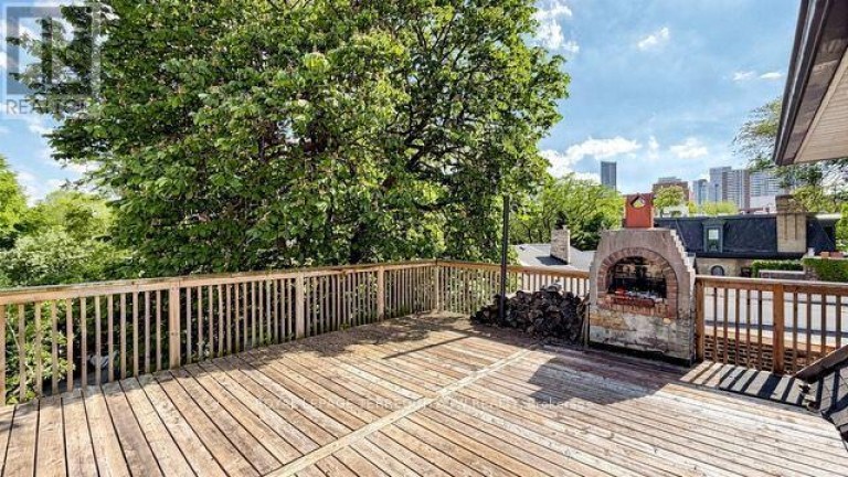 29 WINCHESTER STREET, Toronto (Cabbagetown-South St. James Town), Ontario, M4X1A6