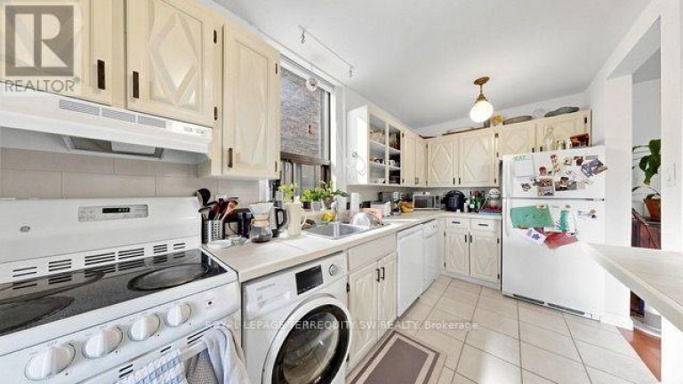 29 WINCHESTER STREET, Toronto (Cabbagetown-South St. James Town), Ontario, M4X1A6