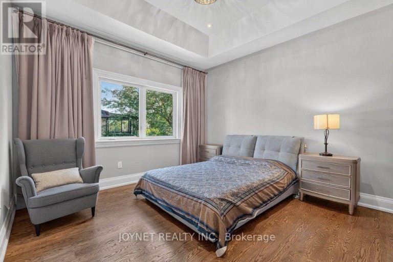 119 PATRICIA AVENUE, Toronto (Newtonbrook West), Ontario, M2M1J3