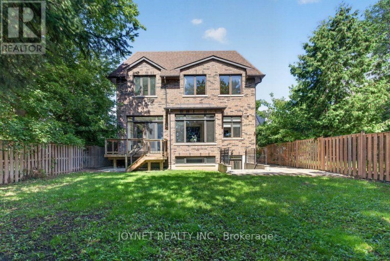119 PATRICIA AVENUE, Toronto (Newtonbrook West), Ontario, M2M1J3