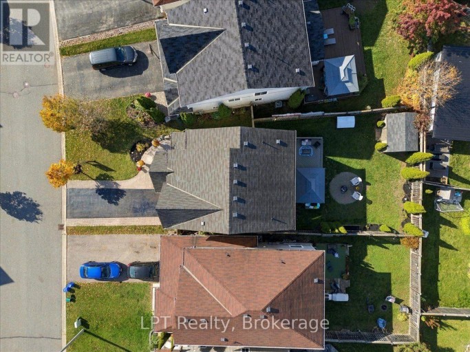 1334 TALL PINE AVENUE, Oshawa (Pinecrest), Ontario, L1K0M3