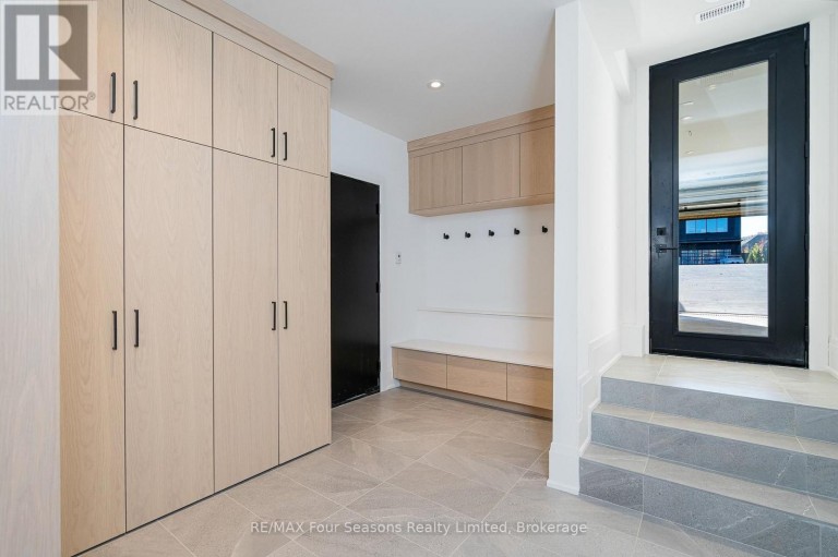 123 SALZBURG PLACE, Blue Mountains, Ontario, L9Y0S2