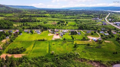 33 Parker Mountain Road Granville Ferry NS photo 2