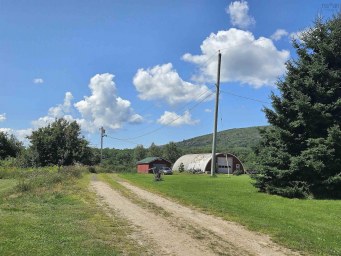 33 Parker Mountain Road Granville Ferry NS photo 4