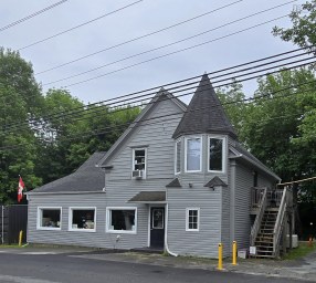 3675 Highway 3 Brooklyn NS photo 1