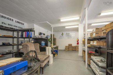 3675 Highway 3 Brooklyn NS photo 14