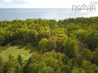 41251 Cabot Trail Wreck Cove NS photo 18