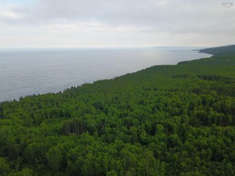 41251 Cabot Trail Wreck Cove NS photo 8
