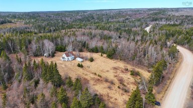 114 North Side Loch Lomond Road Loch Lomond NS photo 3