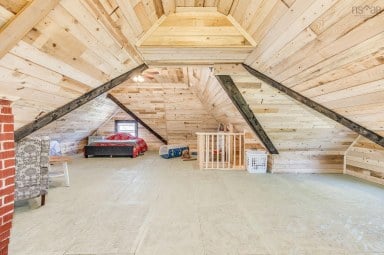 20 Scotia Street Bridgewater NS photo 36