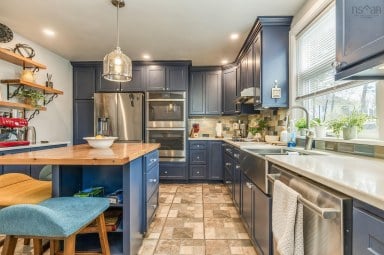 20 Scotia Street Bridgewater NS photo 5