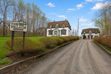 84, 86, 88 Church Street Antigonish NS photo 1