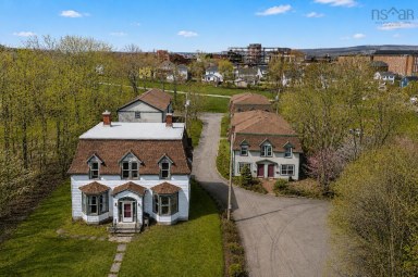 84, 86, 88 Church Street Antigonish NS photo 2
