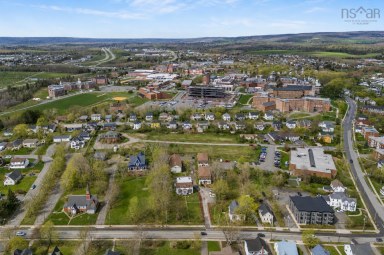 84, 86, 88 Church Street Antigonish NS photo 6