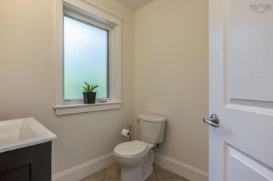 3 Queens Court Kentville NS photo 10