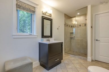 3 Queens Court Kentville NS photo 30