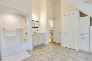 3 Queens Court Kentville NS photo 42