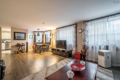 790 King Street Windsor NS photo 17