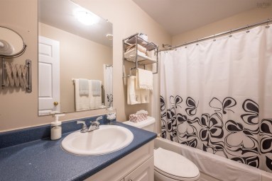790 King Street Windsor NS photo 23