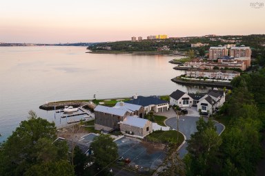 65 Shore Drive Bedford NS photo 11