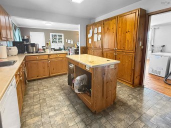 2521 Highway 376 Lyons Brook NS photo 17